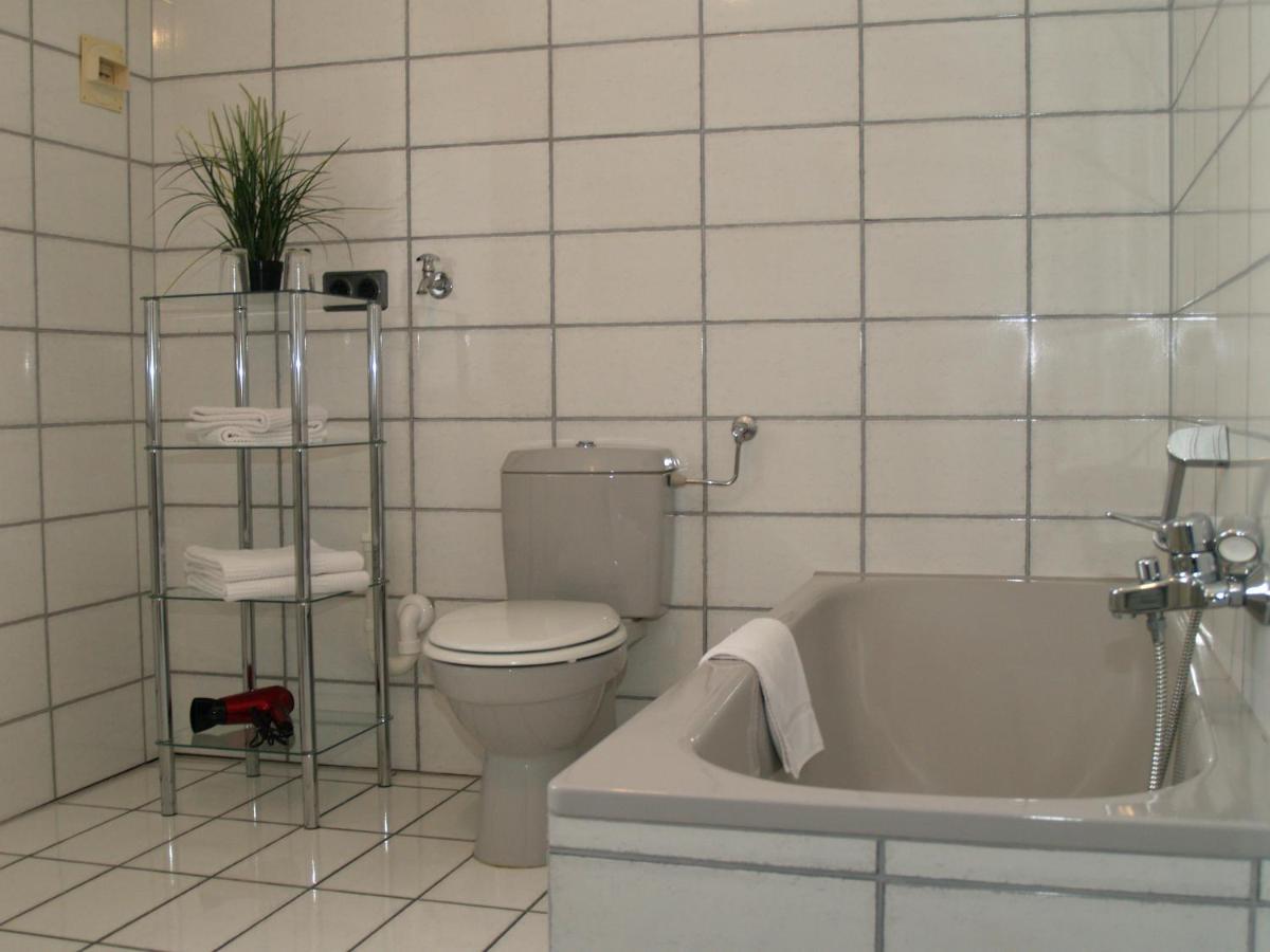 Ferienwohnung Roeben Simmerath Szoba fotó